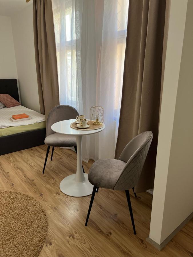 Edgari Guesthouse Отепяе Екстер'єр фото