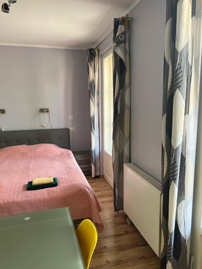 Edgari Guesthouse Отепяе Екстер'єр фото